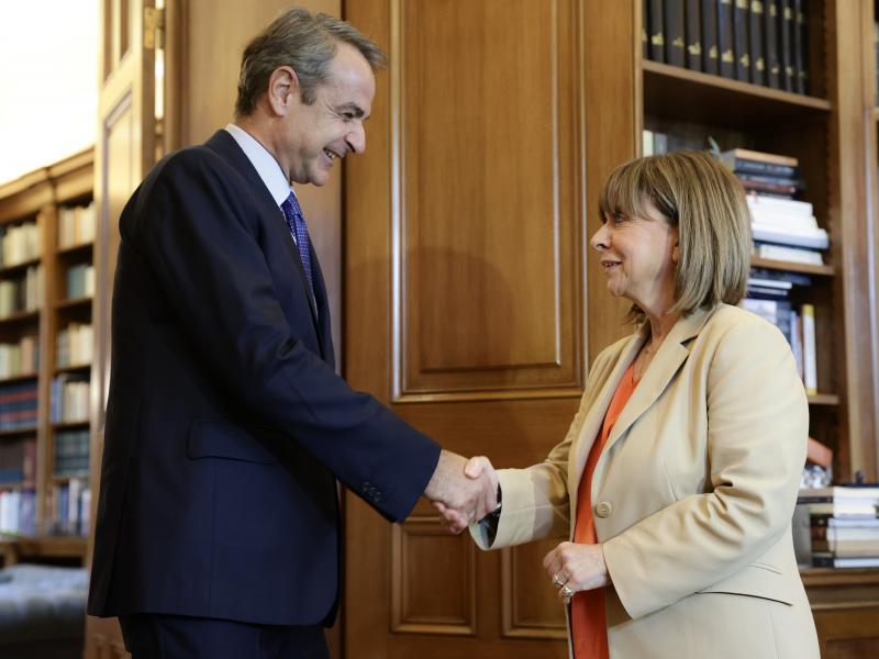 mitsotakis sakel