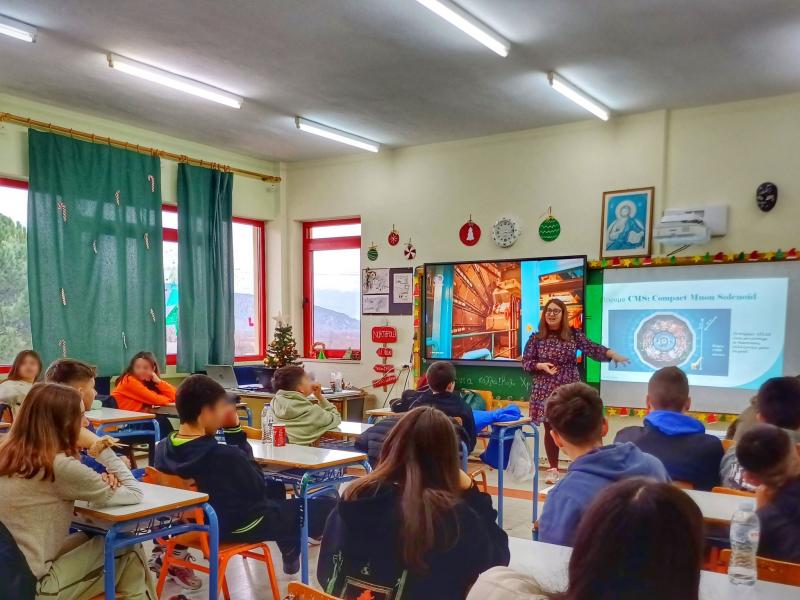 Οι μαθητές του Γυμνασίου Λογγάδων μυήθηκαν στα μυστικά του CERN