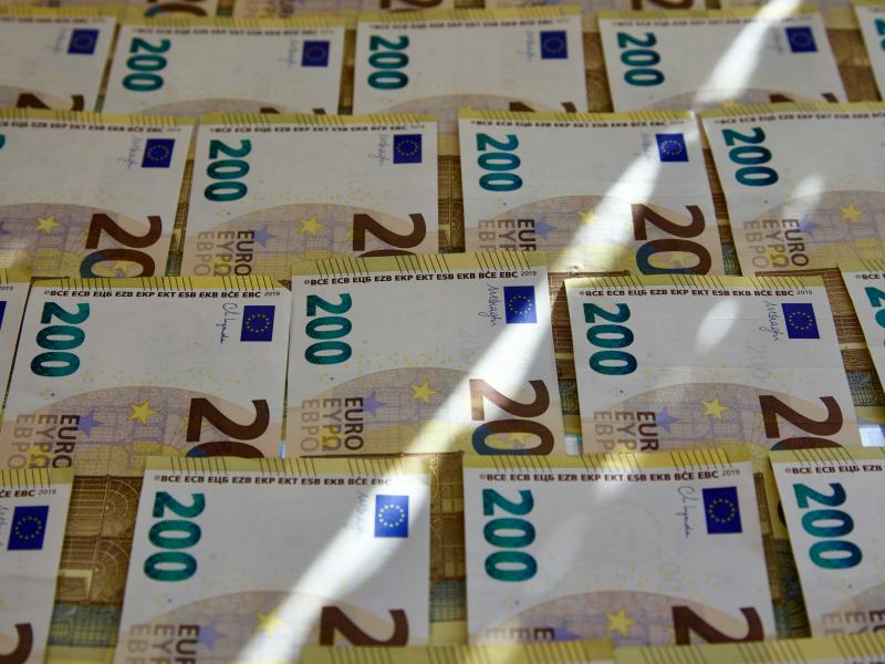 χρήματα