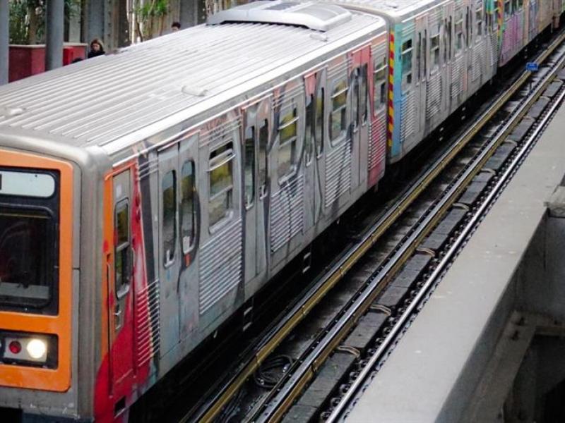 ΗΣΑΠ: Νεκρό το άτομο που έπεσε στις ράγες στον σταθμό «Άγιος Ελευθέριος»