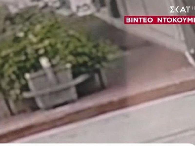 Απόπειρα αρπαγής στο Μπουρνάζι: Δύο άνδρες κυνηγούσαν 13χρονη μαθήτρια (Video)
