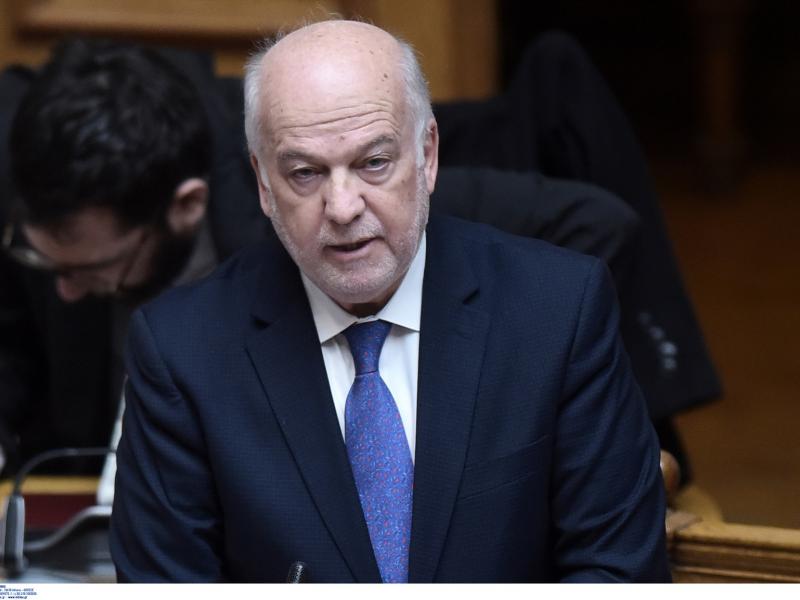 Τέμπη: Κόντρα στη Βουλή - Θα επαναξιολογούν ιατροδικαστικές εκθέσεις