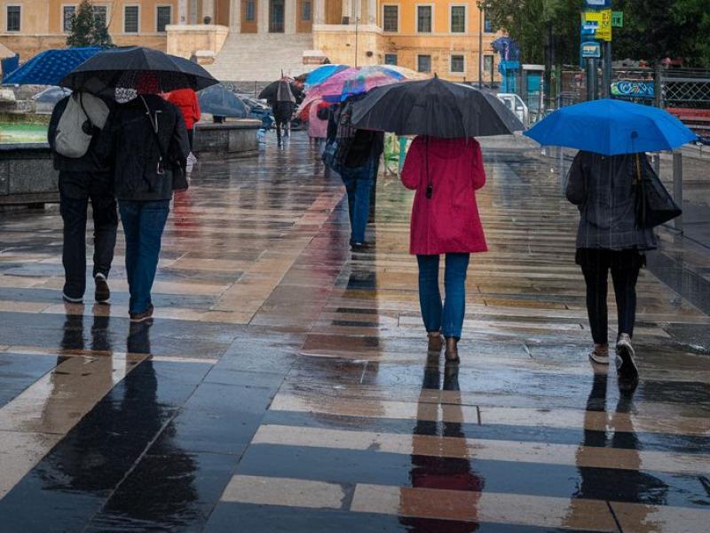 Καιρός: Ραγδαία αλλαγή με επικίνδυνες καταιγίδες το Σάββατο