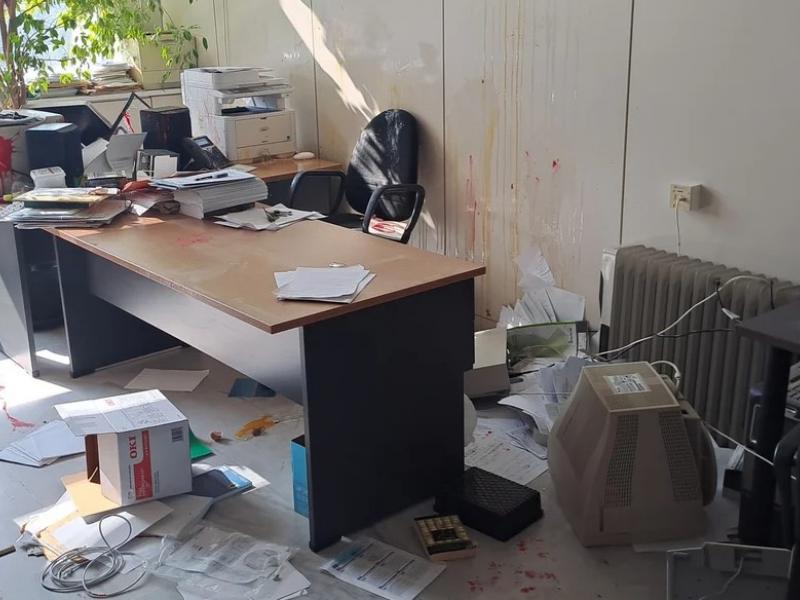 επίθεση εκπα