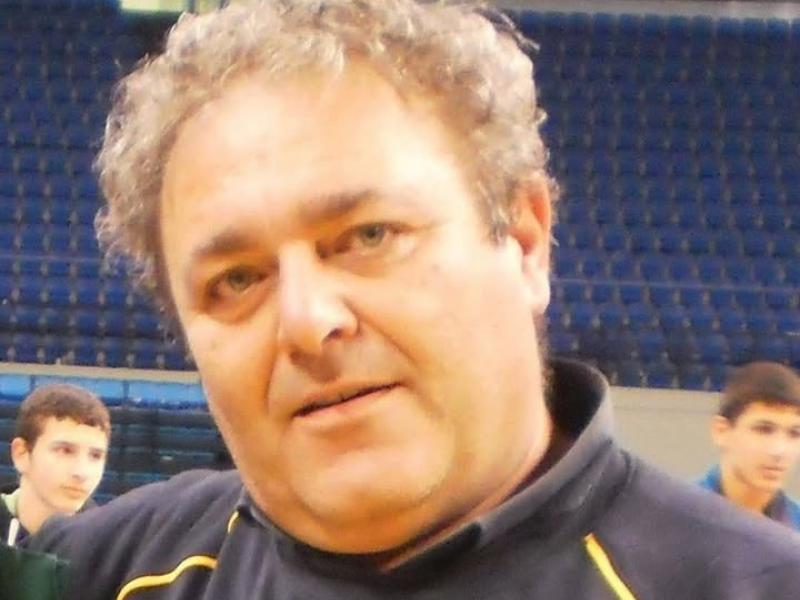 EFYGE APO TI ZOI