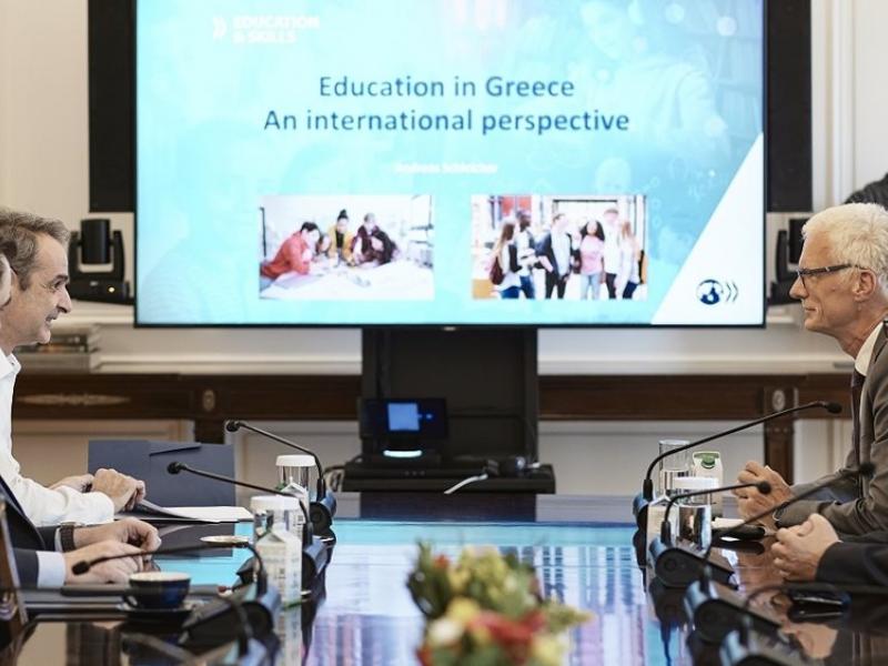 Η "φαρμακευτική αγωγή" του ΟΟΣΑ για την ελληνική εκπαίδευση: Η "οδηγία" της Έκθεσης Σλάιχερ 