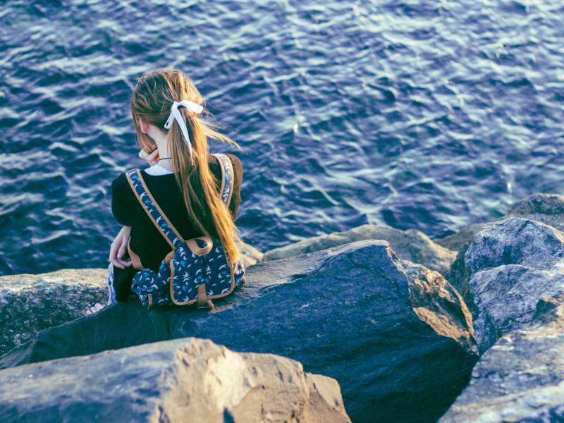 Φρίκη στη Θεσσαλονίκη: Μαθητής γυμνασίου έστελνε σε φίλους του γυμνές φωτογραφίες ανήλικης 