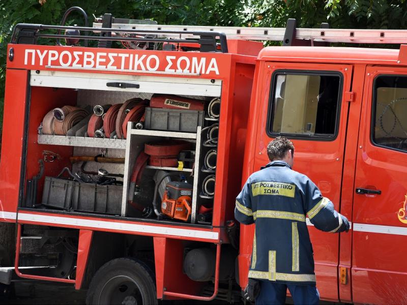 πυροσβ