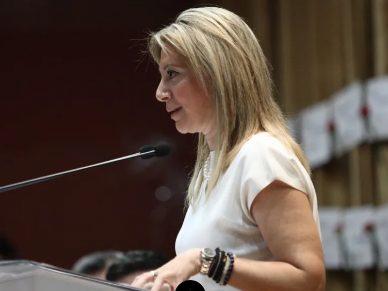 Μαρία Καρυστιανού: Τη Δευτέρα στη Βουλή με 1,3 εκατ. υπογραφές για αναθεώρηση του Συντάγματος