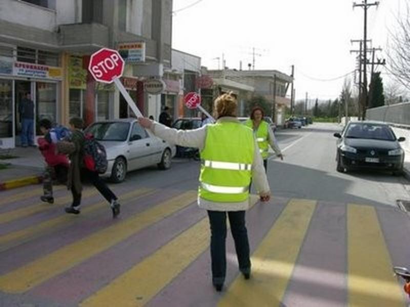 Σχολικοί τροχονόμοι: Όταν οι κινητοποιήσεις φέρνουν αποτελέσματα 