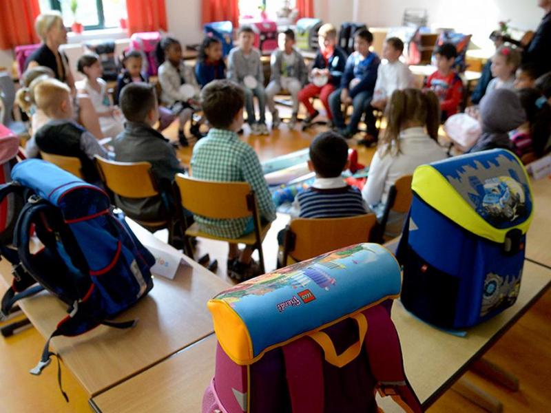 «Μαθήματα Πολέμου» στα Σχολεία της Γερμανίας – Τι Σχεδιάζει το Υπουργείο Εσωτερικών