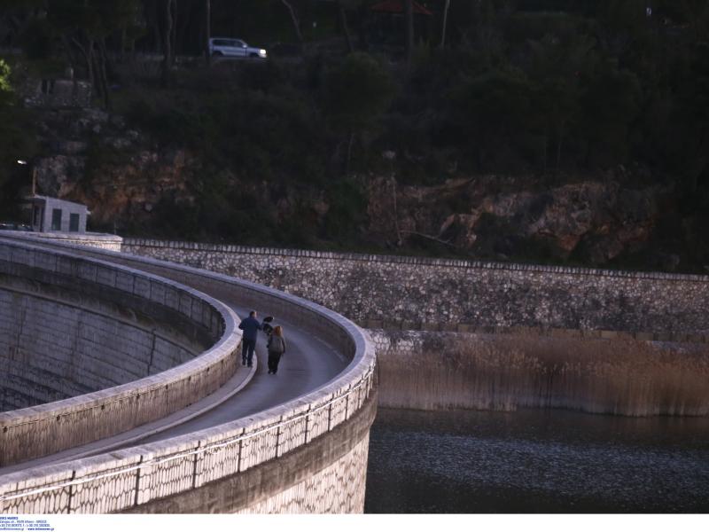 λίμνη Μαραθώνα