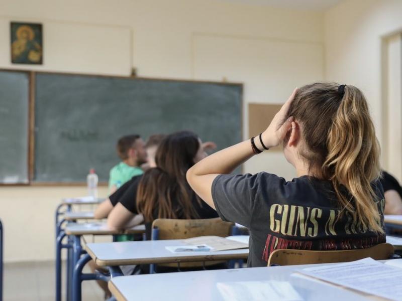 Καμπανάκι στην Τριτοβάθμια Εκπαίδευση: Η «εξαφάνιση» των εισακτέων στα τμήματα Φυσικής και Ξενόγλωσσων Φιλολογιών