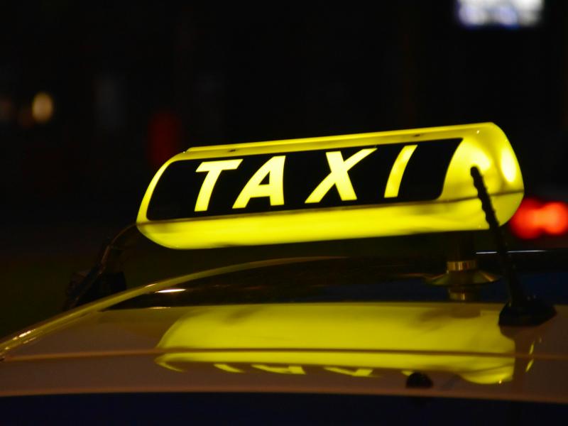 Χωρίς ταξί η Αθήνα σήμερα Μ. Τρίτη: 24ωρη απεργία των οδηγών 