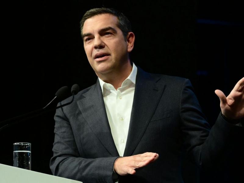 Τσίπρας σε Δαμιανό: «Υποστηρίζω την προστασία της Μονής Σινά»
