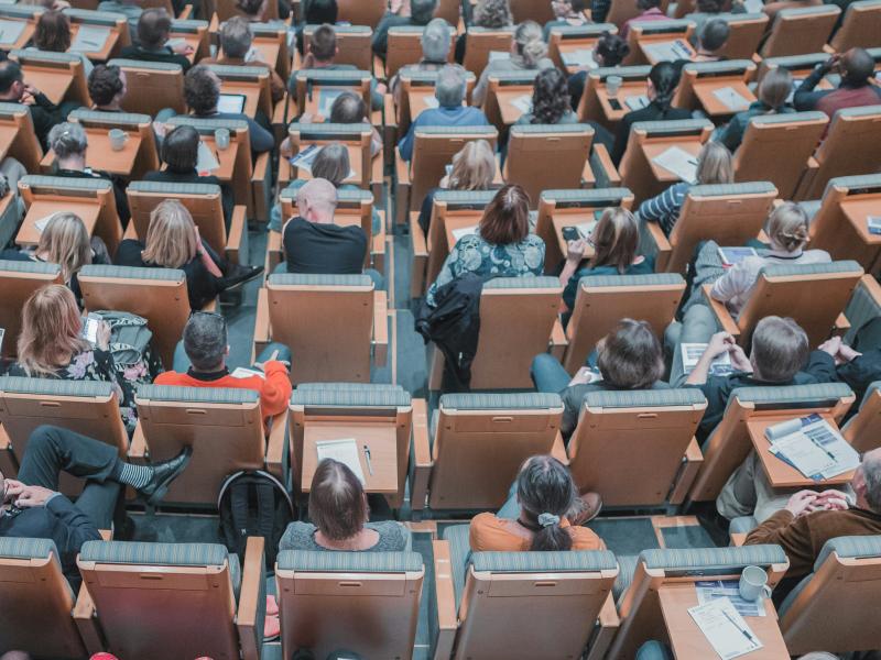 Φοιτητικό επίδομα 2024-2025: Άνοιξαν οι αιτήσεις - Πώς θα πάρετε έως 2.500 ευρώ
