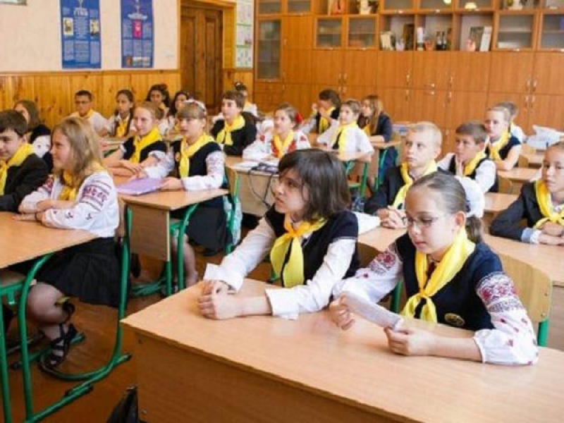 Υποχρεωτικά μαθήματα οπλοχρησίας στα σχολεία της Πολωνίας - Εκπαίδευση εφήβων σε σκοποβολή, άμυνα και πρώτες βοήθειες