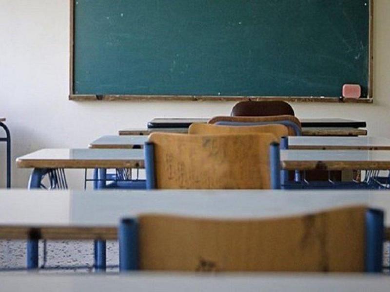 Το σχολείο δεν είναι ο τοίχος που κρεμάμε τιμητικές πινακίδες για πολιτικές σκοπιμότητες (Με αφορμή την ονοματοδοσία ενός σχολείου)
