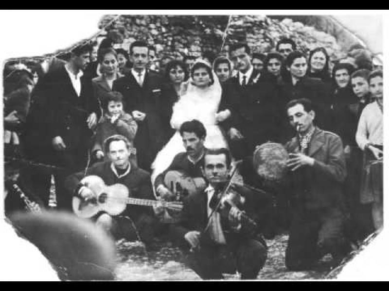 Πετρολούκας Χαλκιάς (Συγκλονιστικό βίντεο):Ο έρωτας, ο πόλεμος, ο θάνατος και η ξενιτιά