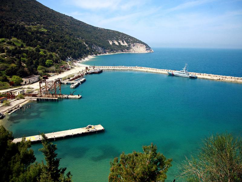 Tο νησί της Αλβανίας που αγοράζει η οικογένεια Τραμπ και θέλει να το κάνει πολυτελές θέρετρο