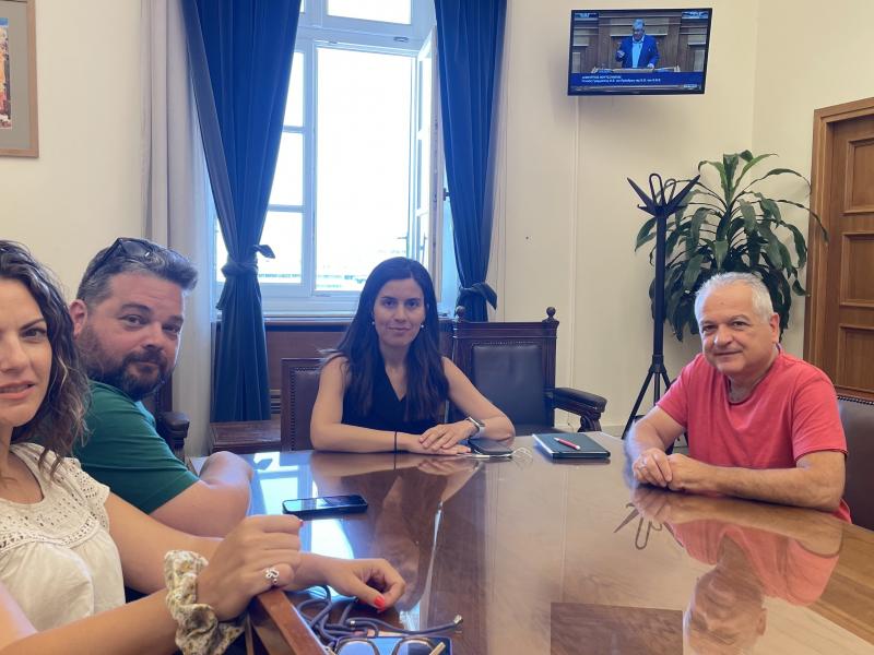 Καλλιτεχνικά Σχολεία: Έρχεται απόφαση για τις μετακινήσεις μαθητών – Στο «τραπέζι» συνοδοί και χιλιομετρικοί περιορισμοί
