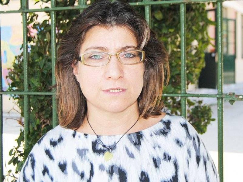 Έφη Λάζου