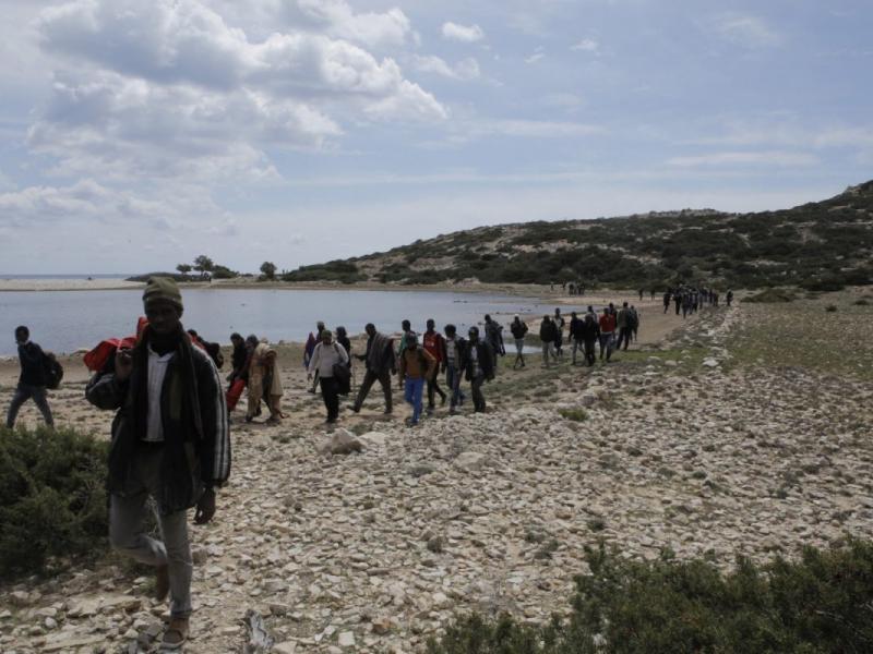 Στο Λαύριο μεταφέρονται οι 520 πρόσφυγες που έφτασαν στη Γαύδο