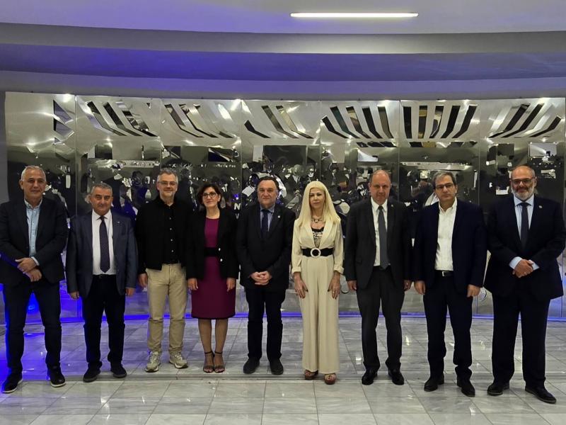επισκεψη