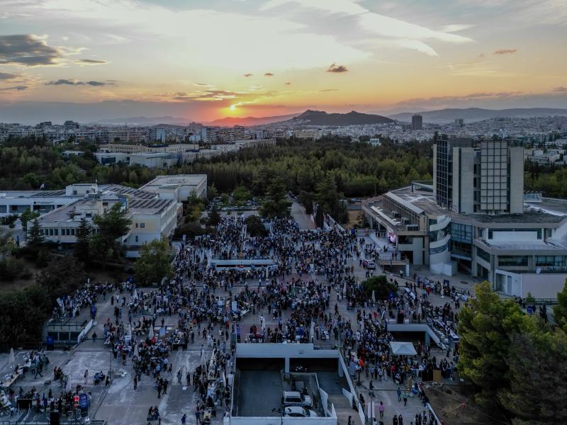 βραδια ερευνητη