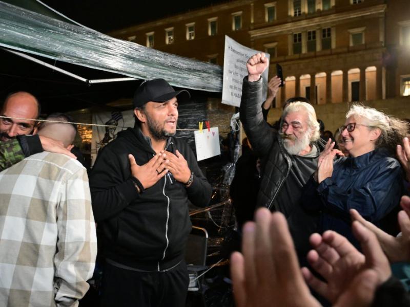 Μετά από 23 ημέρες απεργίας πείνας για τη δικαίωση του γιου του, ο Πάνος Ρούτσι καλεί τους πολίτες σε μια συγκέντρωση αλληλεγγύης και θα επιστρέψει σπίτι του μετά το πέρας της εκδήλωσης.