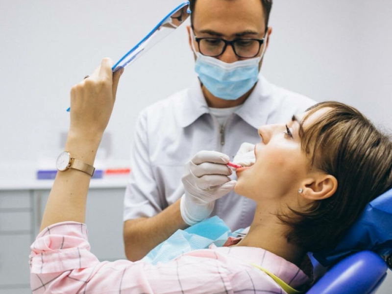 οδοντίατρος