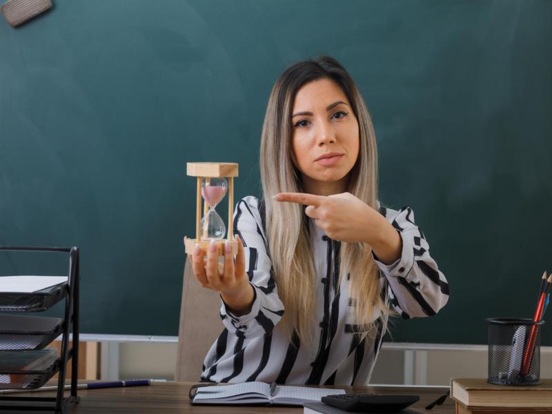 αναπληρωτες