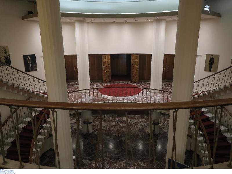  Λυρική Σκηνή