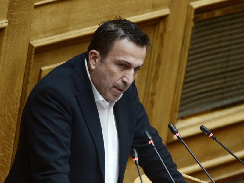 Στέφανος Παραστατίδης