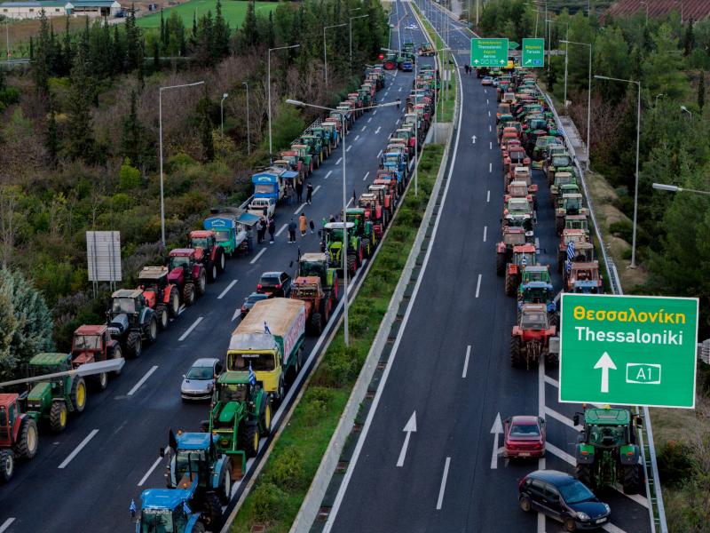 αγροτικά μπλόκα
