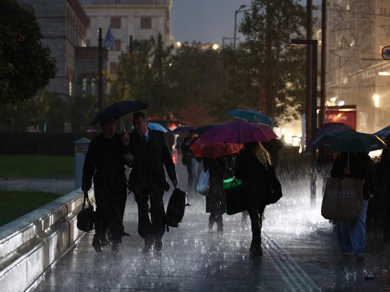 Εργαζόμενοι κακοκαιρία