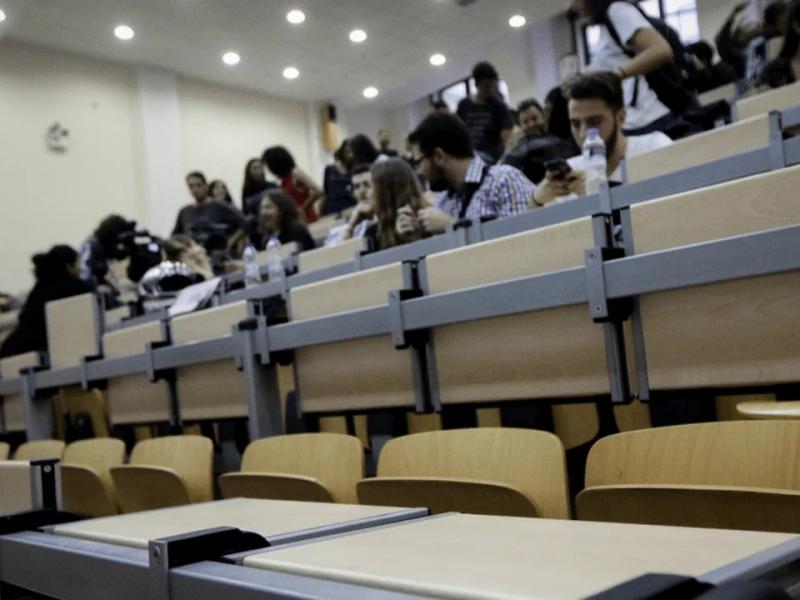 Συγκλονιστική επιστολή φοιτητή: Θέλω απλά να με αφήσετε να ολοκληρώσω τις σπουδές μου!