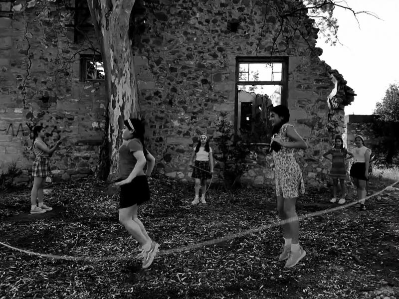 «Φτου Ξελευτερία»: Μια ταινία - ωδή στην παιδική ανεμελιά από το Γυμνάσιο Κερατέας