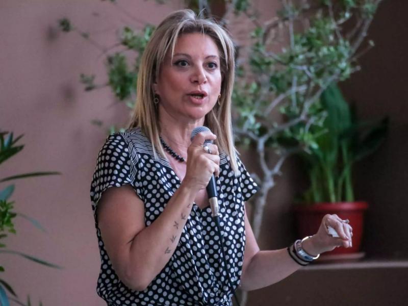 Καρυστιανού ιδρύει νέο κόμμα