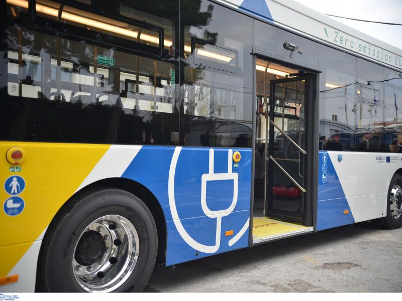 Εξάωρη στάση εργασίας στα λεωφορεία - Τι ώρα αποσύρονται