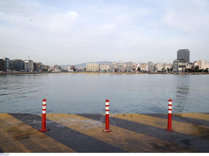 Γαλλία: Μεγάλη ποσότητα κοκαΐνης σε πλοίο ελληνικών συμφερόντων – Συλλήψεις στην Ελλάδα