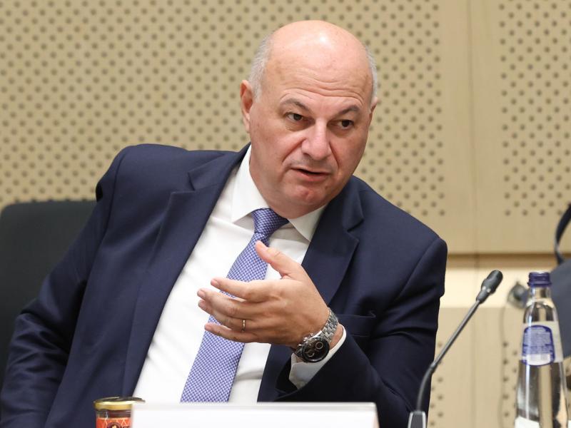 Κώστας Τσιάρας