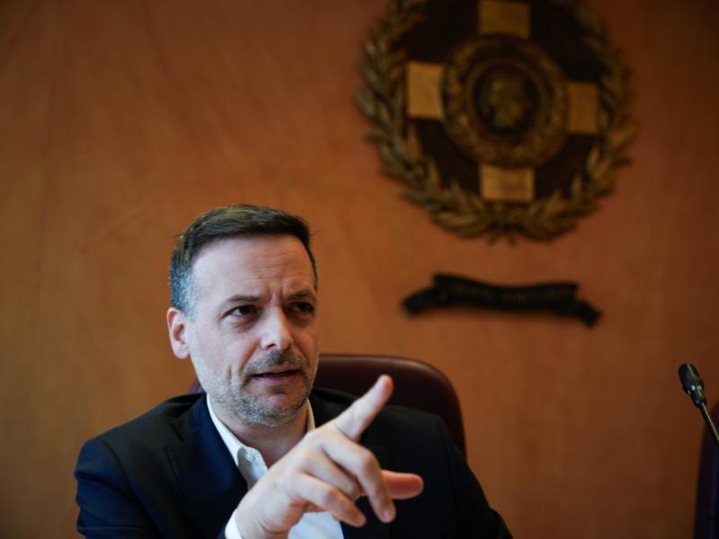 Ο δήμαρχος Αθηναίων, Χάρης Δούκας