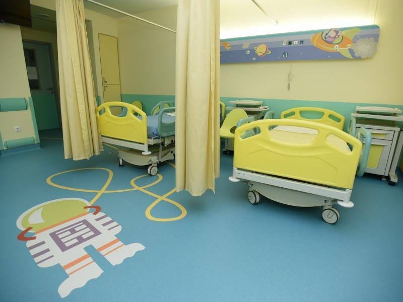 Συναγερμός για τη γρίπη: Δύο παιδιά στην Εντατική, το ένα διασωληνωμένο