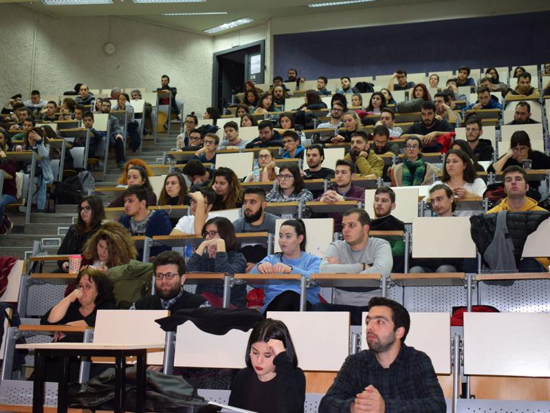 «Talent Visa» και ξένοι φοιτητές: Ανοίγουν οι πόρτες των ελληνικών ΑΕΙ