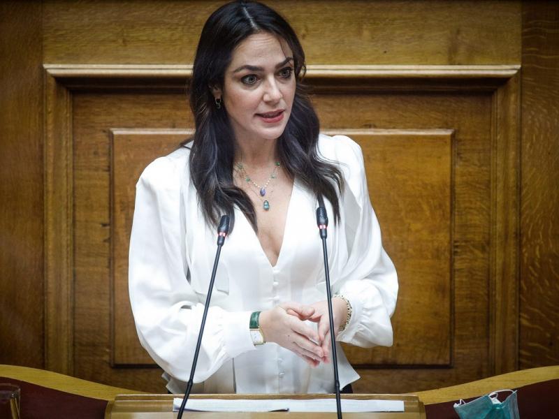 Η υπουργός Κοινωνικής Συνοχής και Οικογένειας, Δόμνα Μιχαηλίδου