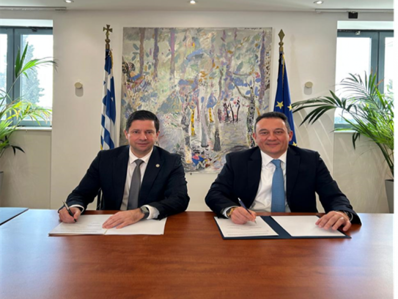 ΥΠΑΙΘΑ - ΕΚΠΑ: Μνημόνιο συνεργασίας για τη διά βίου μάθηση και την εκπαίδευση ενηλίκων