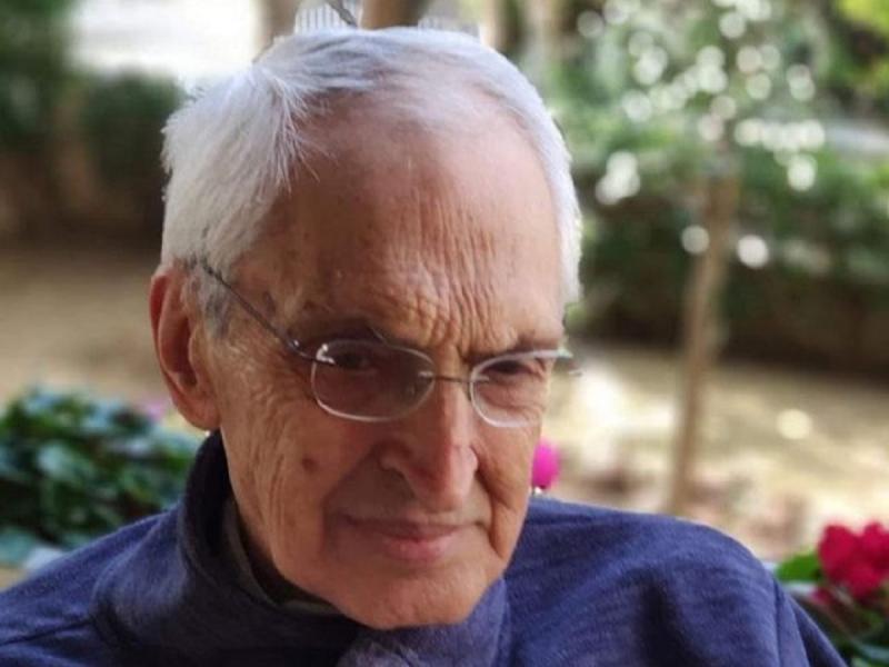 Έφυγε από τη ζωή ο καθηγητής και αρθρογράφος Γιώργος Ρούσης