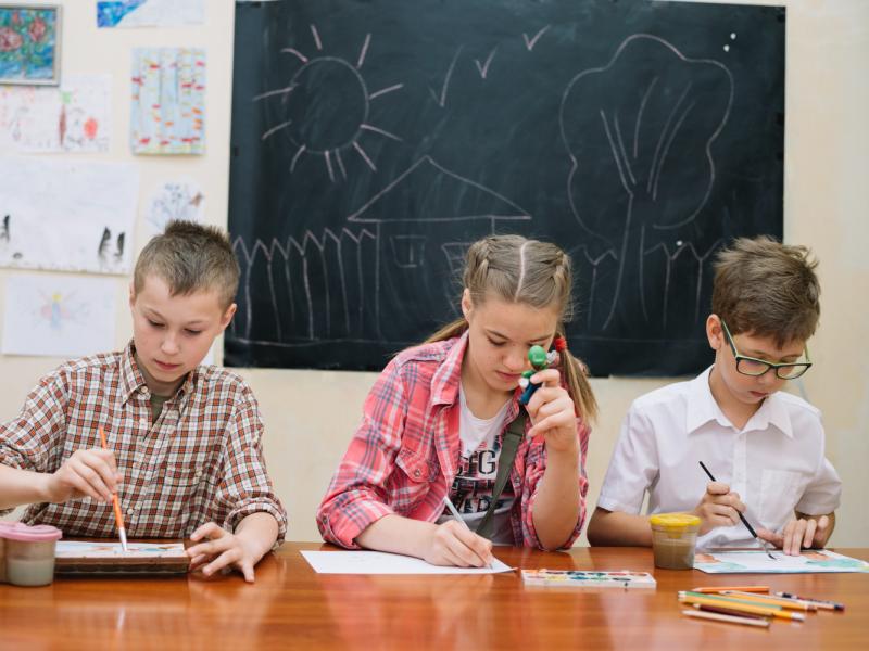 Δραματική συρρίκνωση του σχολικού πληθυσμού: +70.000 μαθητές «χάθηκαν» σε μία δεκαετία