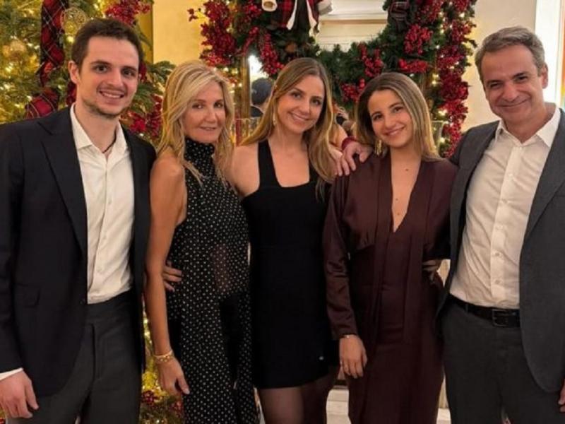 Οι ευχές του Κυριάκου Μητσοτάκη